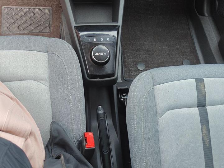 EV EV2 2023 201km Luxury photo 6