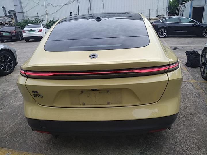 ET5 2022 75kWh photo 5