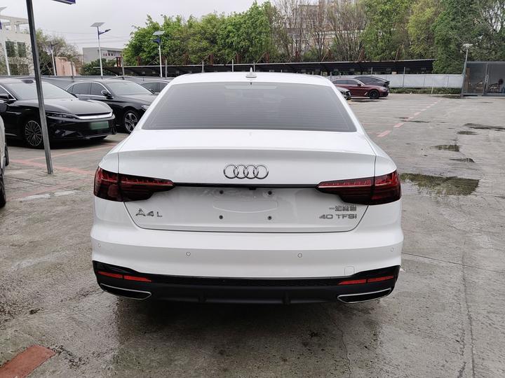 A4L 2024 40 TFSI Luxury Dynamic photo 3