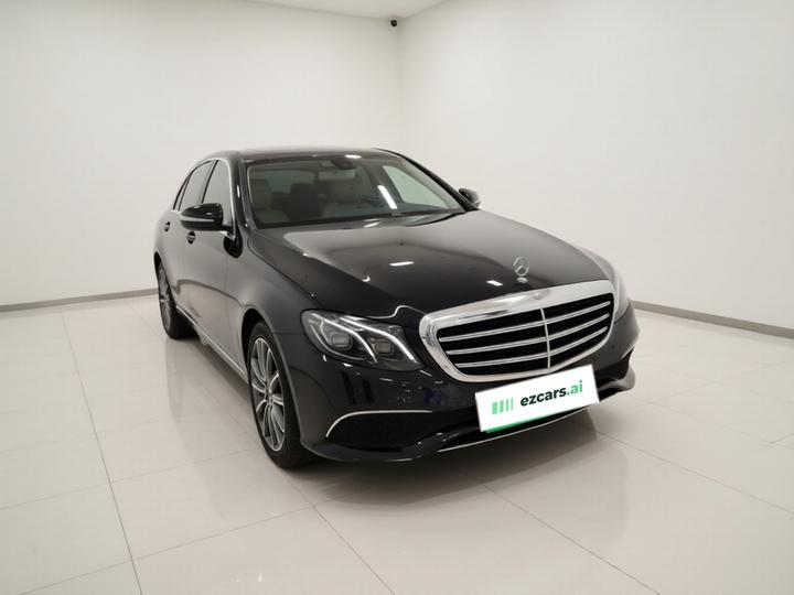 E-Class 2016 E 200 L photo 3