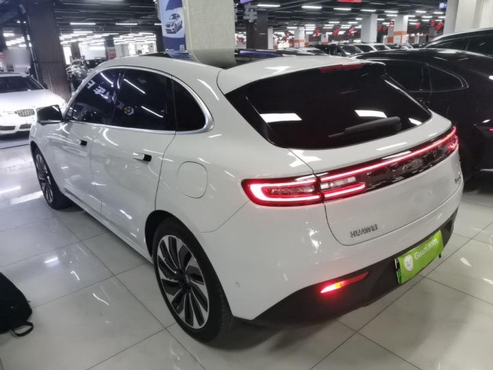 HIMA AITO M5 2022 EREV AWD Performance photo 4