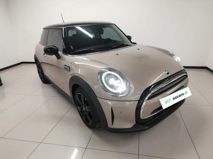 2023 Facelift 1.5T COOPER photo 3