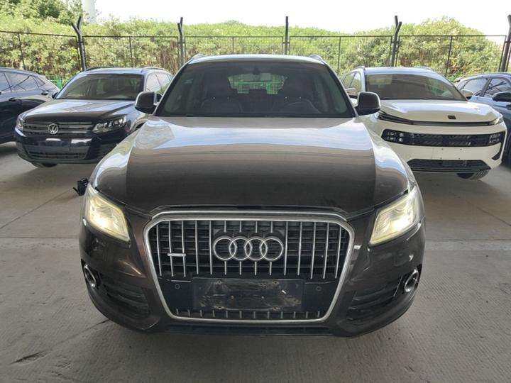 Q5 2016 40 TFSI Tech photo 2