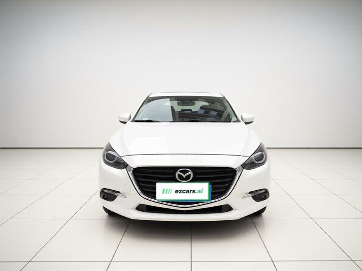 3 Axela 2017 Sedan 1.5L AT Luxury China V photo 2