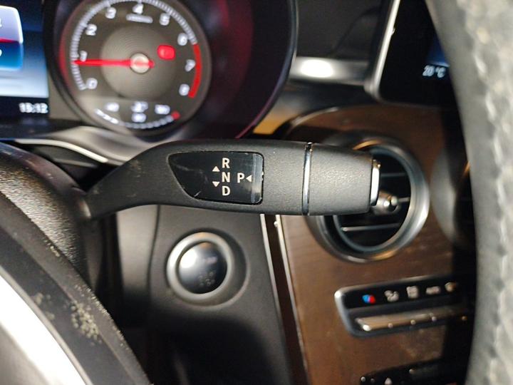 GLC 2016 GLC 300 4MATIC Dynamic photo 6