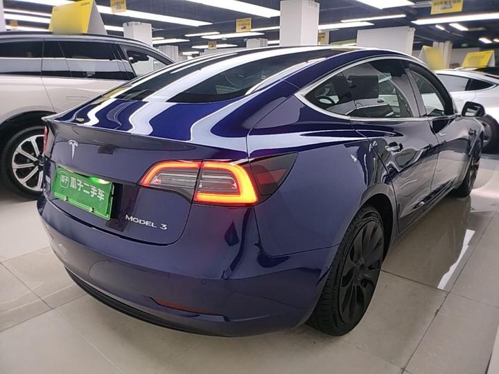 Model 3 Imported 2019 Long Range AWD photo 4