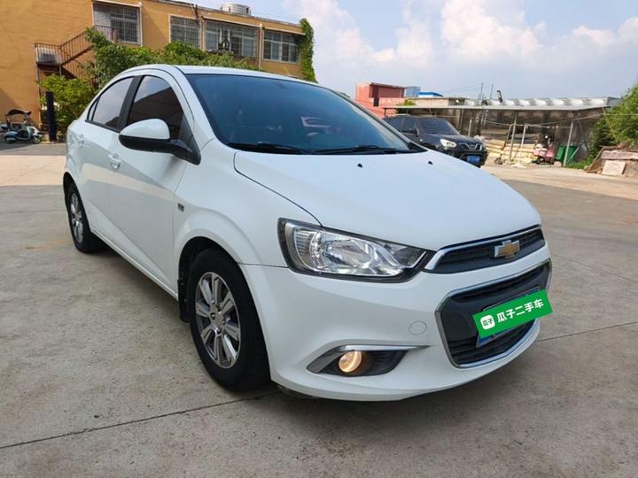 2014 Sedan 1.4SE MT photo 3