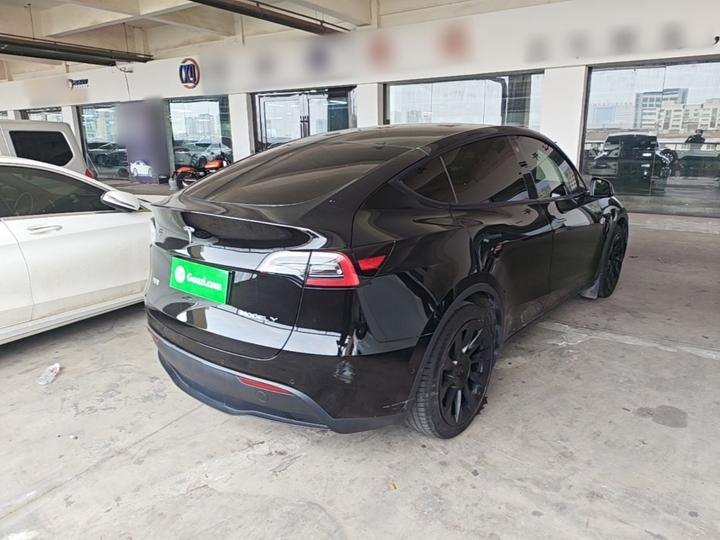 Model Y 2022 Facelift RWD photo 4