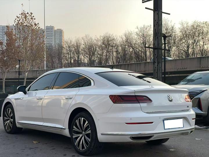 FAW-Volkswagen CC 2020 330TSI China VI photo 4