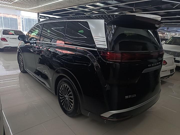 D9 2022 DM-i 970 AWD Flagship photo 4