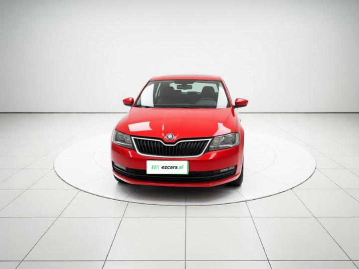 Rapid Spaceback 2016 Facelift 1.6L AT photo 2