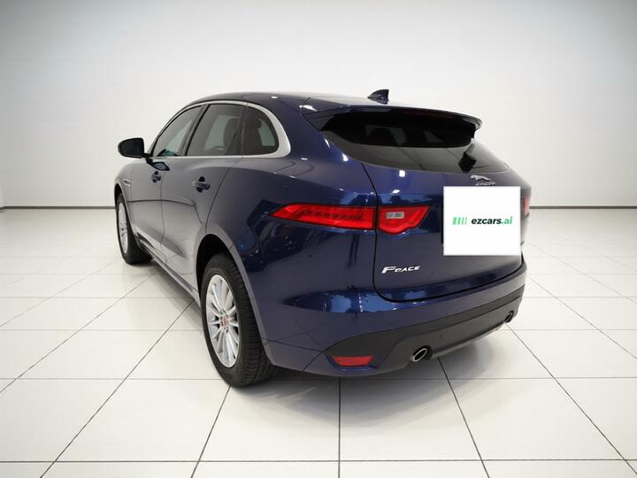 F-PACE 2018 2.0T AWD Exclusive photo 4
