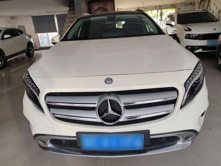 GLA Imported 2015 GLA 200 photo 2