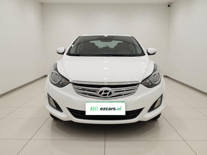 Elantra 2012 1.6L AT Leading photo 2