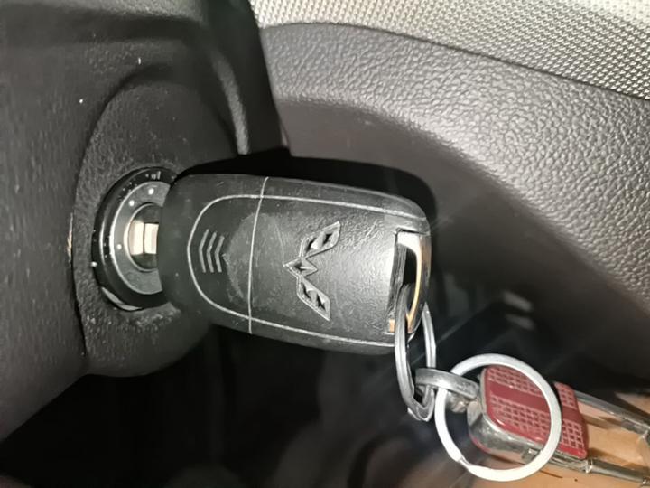 Wuling Hongguang 2019 1.5L S Comfort China VI LAR photo 8