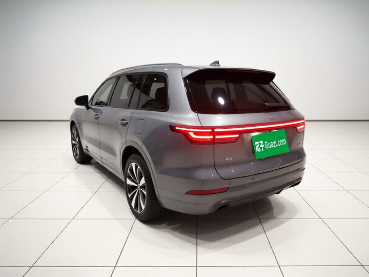 Li Auto ONE 2020 EREV 6-Seater photo 4