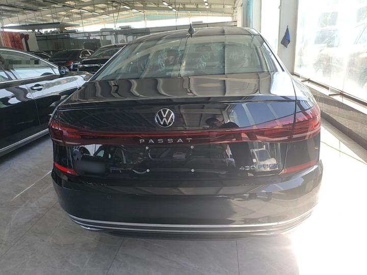 Passat EV 2025 430PHEV Hybrid Business photo 3