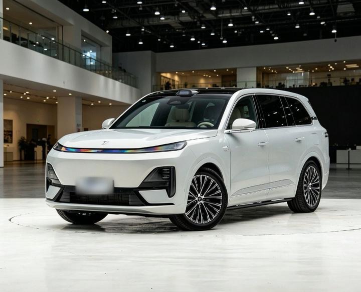 Deepal S09 2025 AWD Ultra+