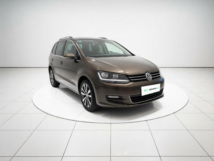 2019 380TSI 7-Seater photo 3
