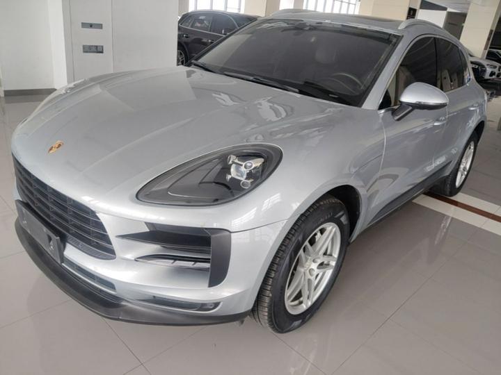 2020 Macan 2.0T