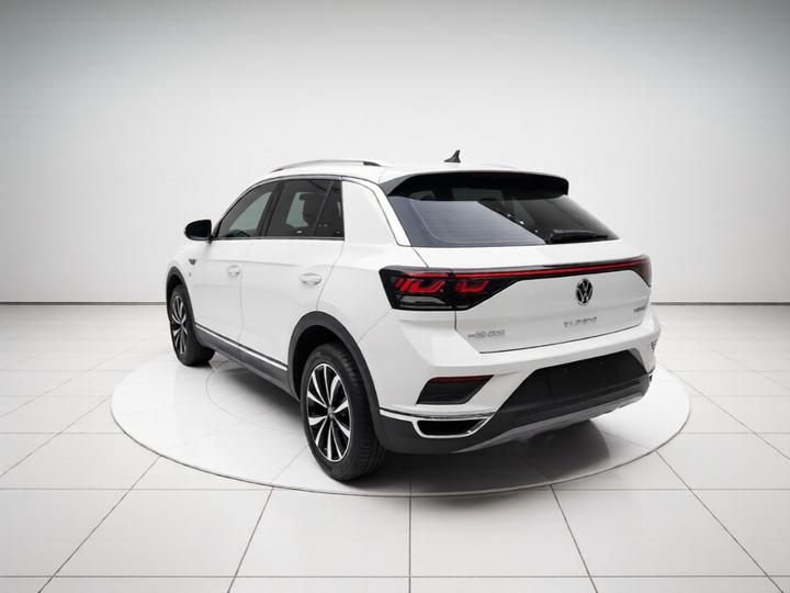 T-Roc 2024 280TSI DSG RWD photo 4