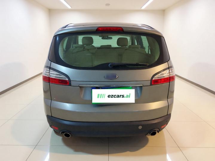 2008 2.3L 7-Seater Luxury photo 5