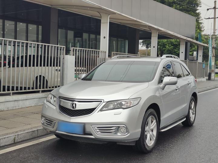 RDX Imported 2013 3.0L RWD Elite