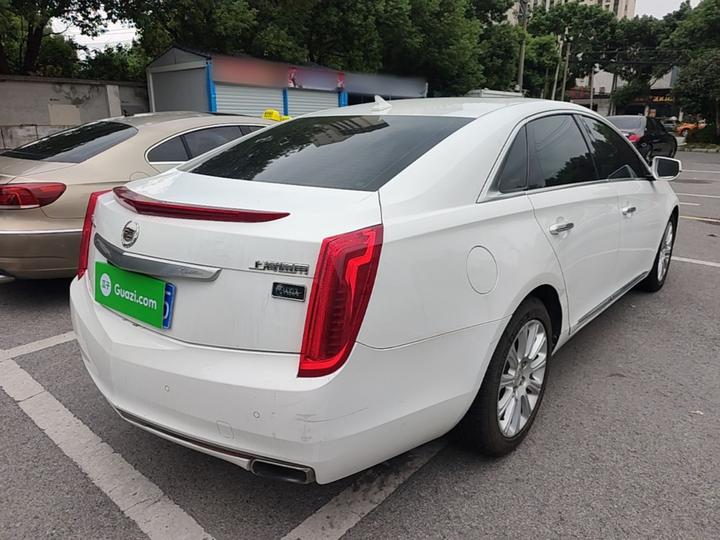 XTS 2015 28T Elite photo 4