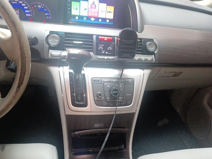 Elysion 2012 2.4L VTi Comfort photo 5