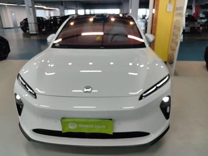 ET5T 2024 75kWh Touring photo 2