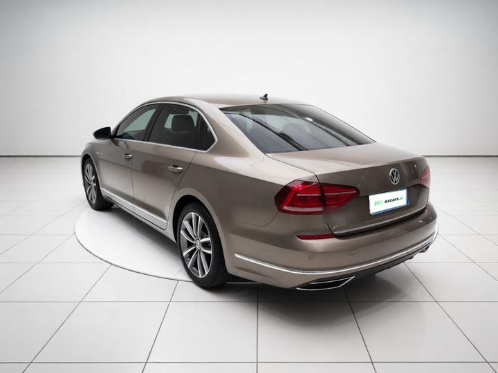 Passat 2017 330TSI DSG photo 4