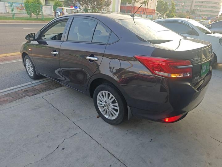 Vios 2017 1.5L CVT photo 4