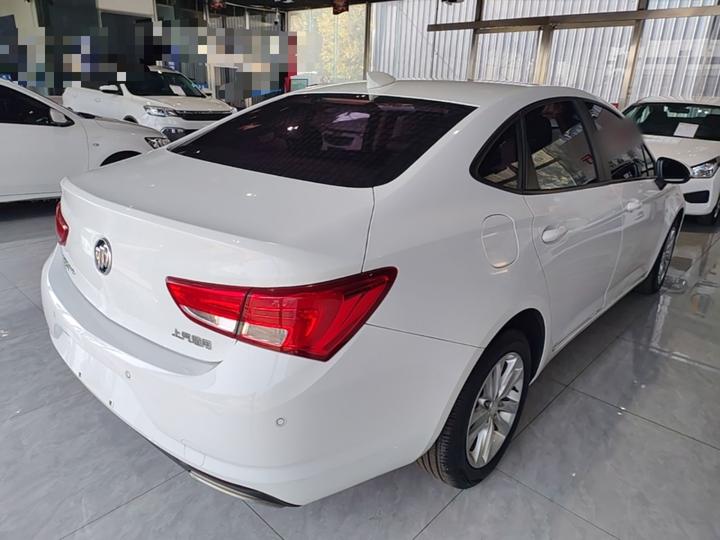 Verano 2018 Sedan 20T DCT Leading photo 6