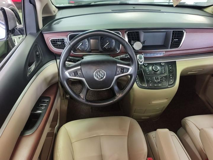 GL8 2014 2.4L LT Luxury Business Executive photo 7