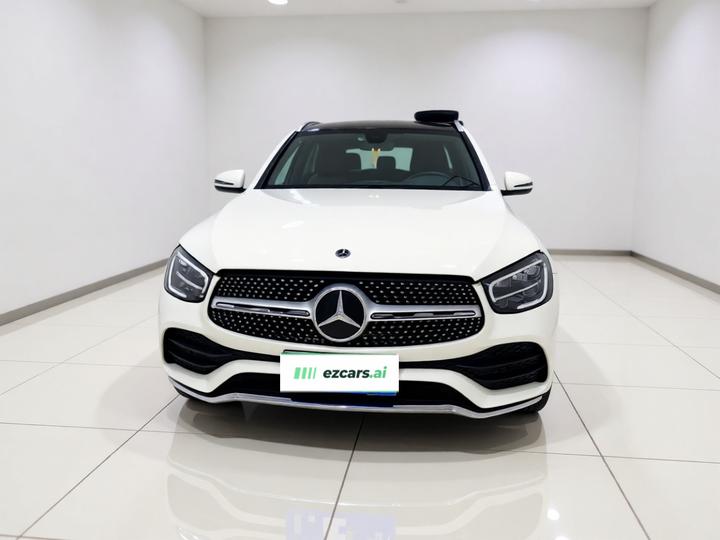 GLC 2022 Facelift GLC 260 L 4MATIC Dynamic photo 2