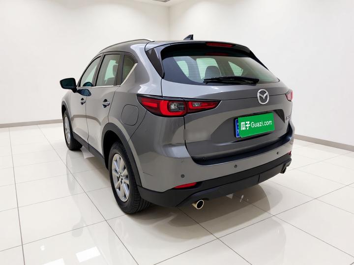 CX-5 2022 2.0L AT RWD photo 4