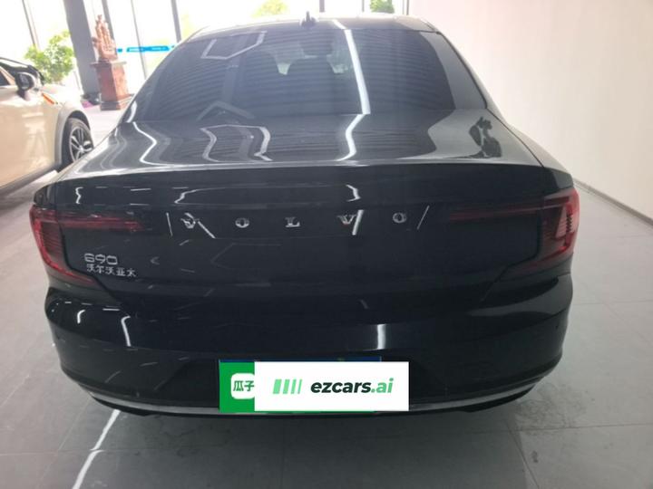 S90 2024 B5 Luxury photo 5