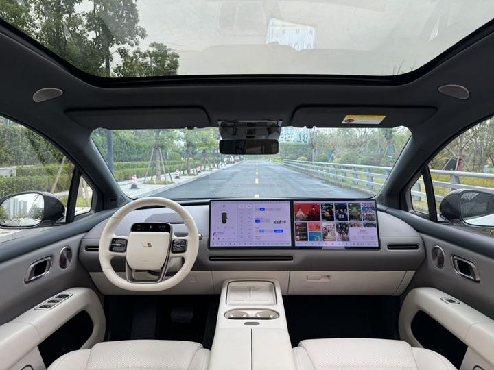 Li Auto i6 2025 AWD Standard photo 4