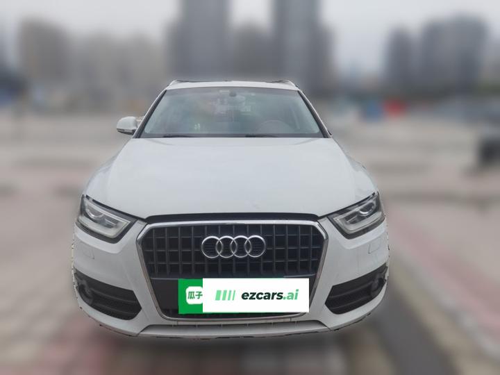 Q3 2015 35 TFSI quattro Tech photo 2