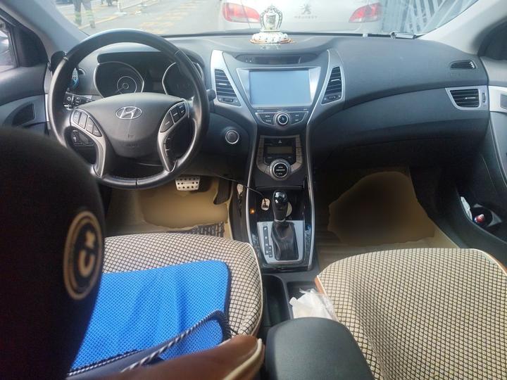 Elantra 2015 1.6L AT Premium photo 5