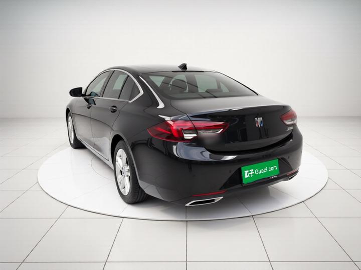 Regal 2024 Facelift 25T photo 4