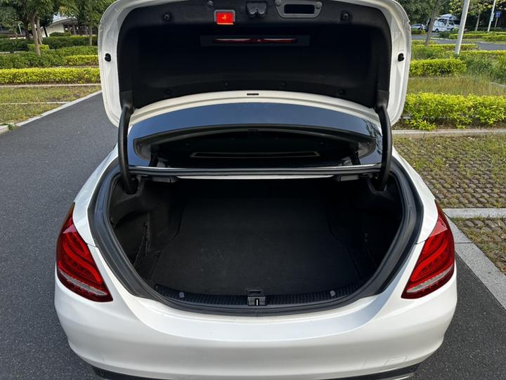 C-Class 2015 C 200 L photo 8