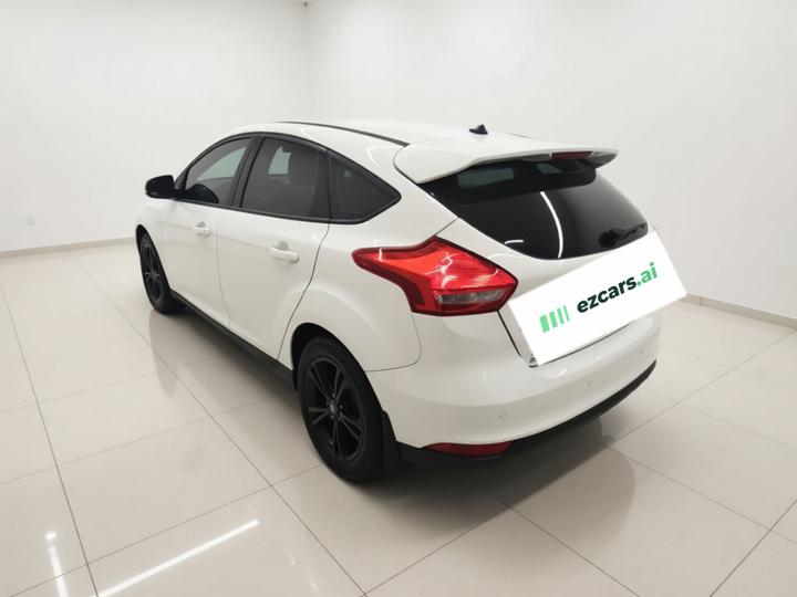 Focus 2017 Hatchback 1.6L AT Comfort photo 4