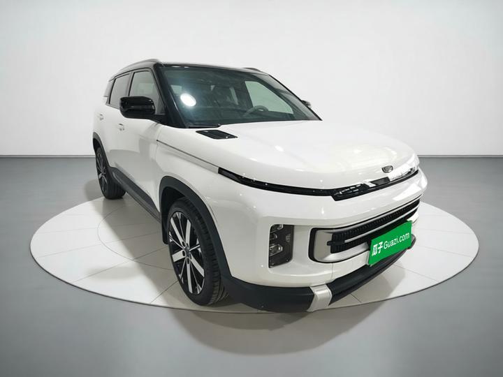 Geely icon 2023 1.5TD photo 3