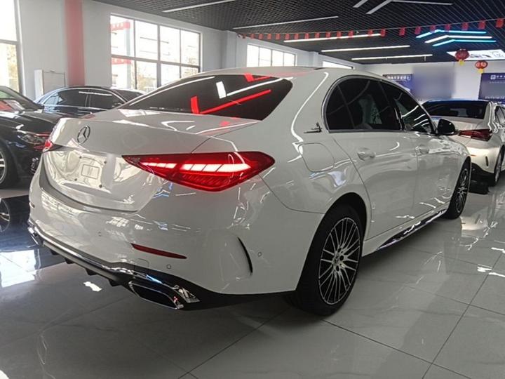 C-Class 2025 C 200 L Sport photo 4