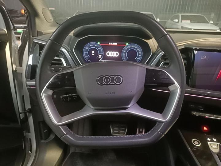 Q4 e-tron 2024 50 e-tron quattro photo 6