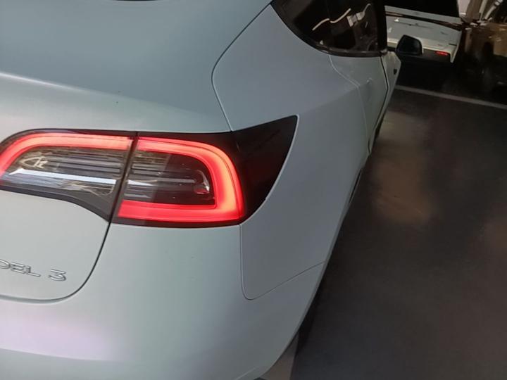 Model 3 2022 RWD photo 6