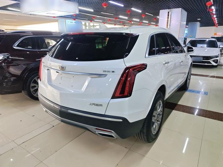 XT5 2021 28T Luxury photo 4