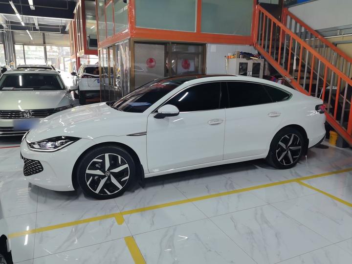 2022 Lamando L 280TSI DSG Cool photo 3