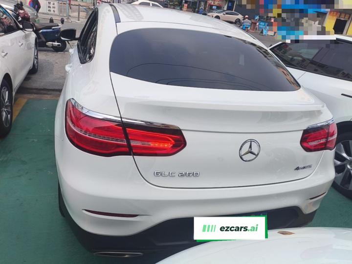 GLC Coupe 2019 GLC 260 4MATIC Coupe SUV photo 5